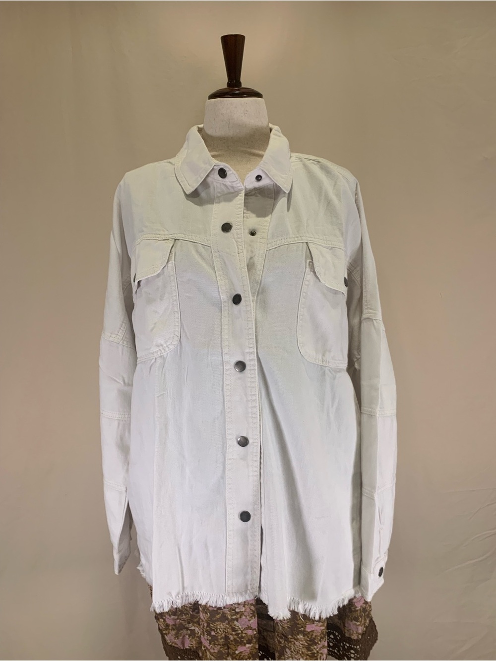 Elan Dolly Jacket, White Denim Smiley Face Shacket, Size L - Picture 3 of 7